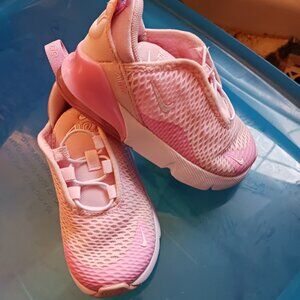 GIRLS NIKES PINK SIZE 7C LITTLE GIRLS